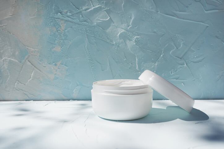 Perfume-free-cosmetics-containing-allergenic-fragrances-identified-in-EU-by-Council-of-Europe-study.jpg