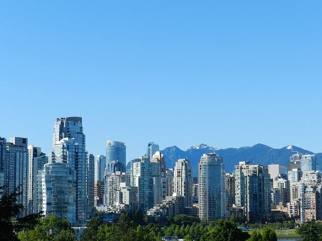 Beauty-brand-maker-HauteHouse-launches-Theorie-hair-care-line-in-Canada.jpg