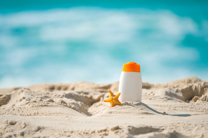 sunscreen_SPF_protection_sun_suncare_lotion_skincare_skin_health_bottle_sea_beach.jpg