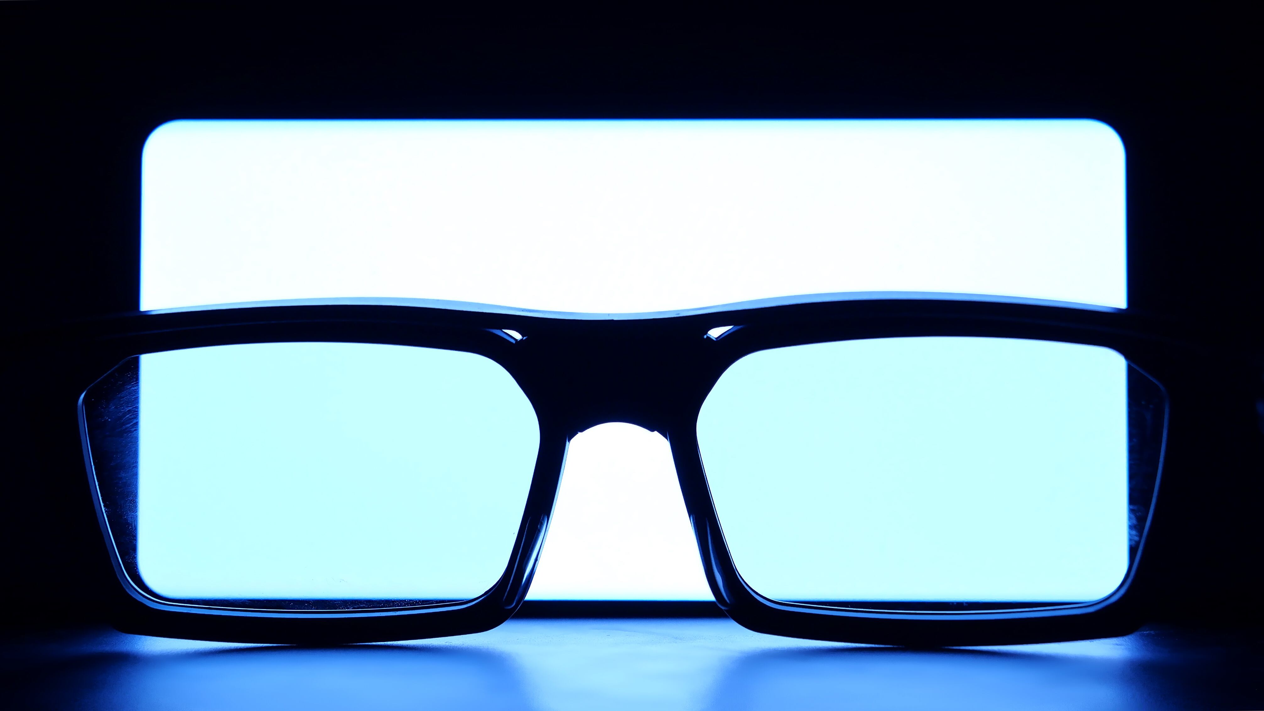 Blue-light-testing-for-cosmetics-products-now-available.jpg