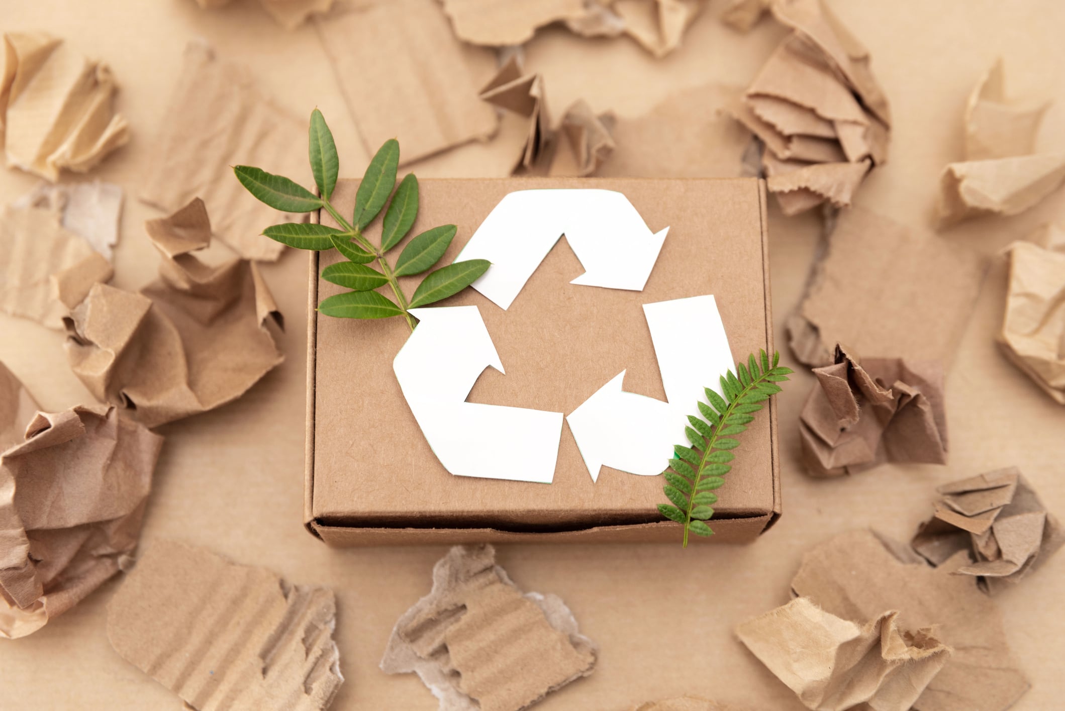 überlube introduces sustainable paper tube packaging