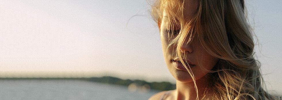 A-glow-boosting-peptide-can-bring-a-sun-kissed-holiday-glow-all-year.jpg