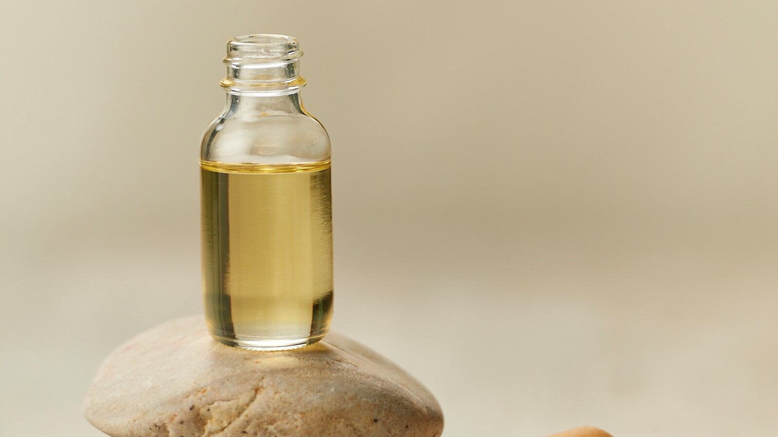 Big brand boost: Sandalwood’s blue light findings aid Quintis’ European expansion drive 