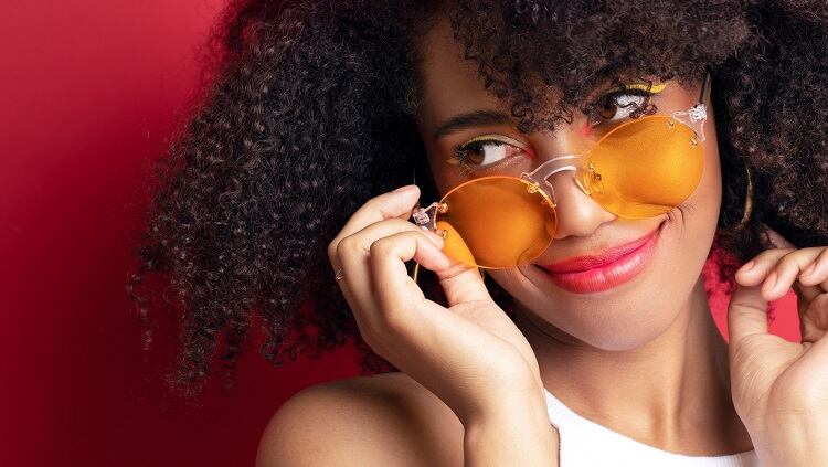 Makeup Made for Latinas: Reina Rebelde signs retail deal with Walmart