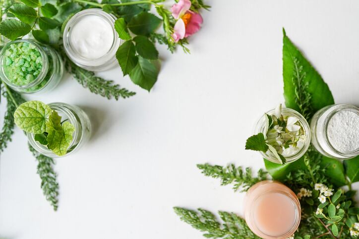 People, plants, products: 9 stats for cosmetics professionals from plant-based product report
