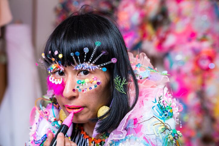 art_colour_Cosmetics_beauty_makeup_lipstick_bright_fashion_creativity_creative_influencer_ad_marketing_branding_digital_photo.jpg