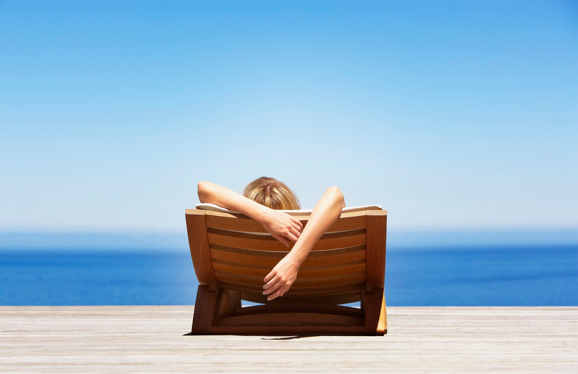 Majority of Americans delay sun-related skin care until age 26, despite risks: Survey