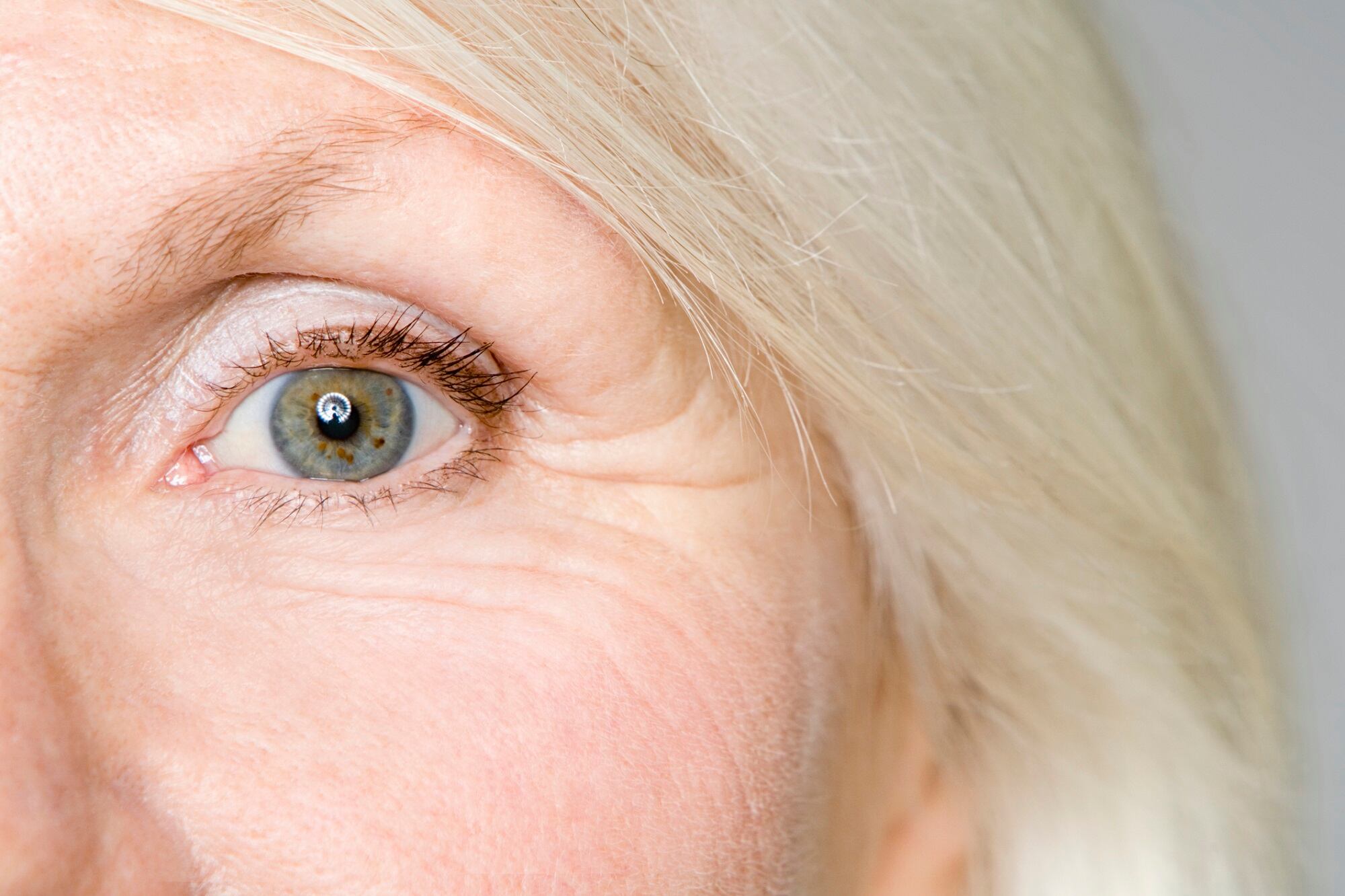 Researchers identify protein fragments for anti-aging cosmetic application  