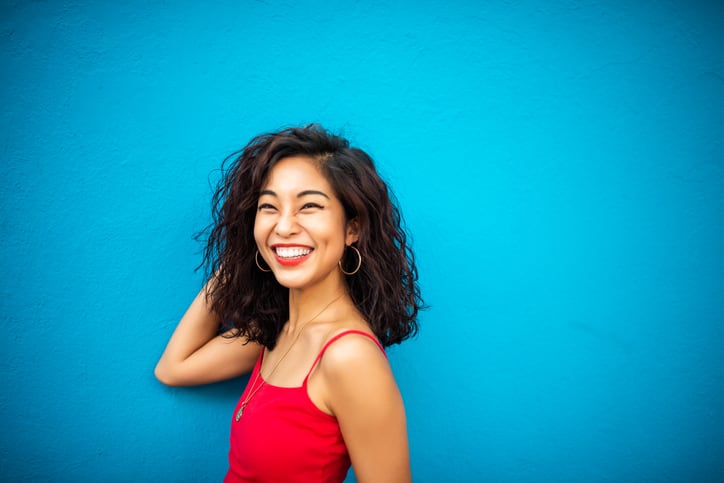 Curl power: Kao Corp uses carbonated water to improve active shampoo