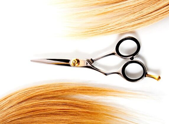 A new brand uses hair tissue analysis to customize vitamin packs
