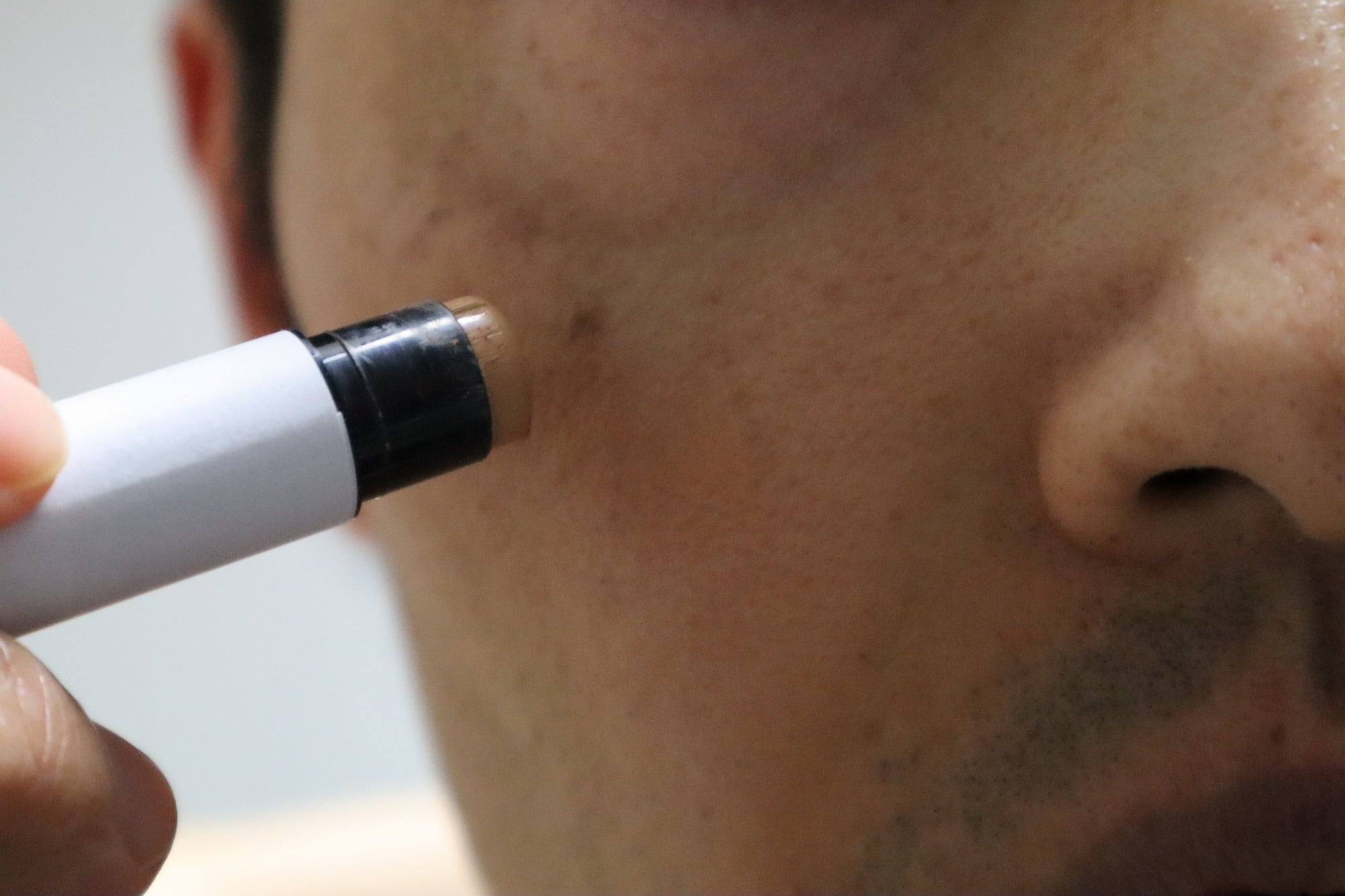 From intimidation to confidence: How AI tools are transforming men’s beauty