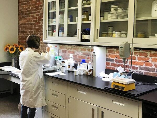 Botaneco-lab.jpg