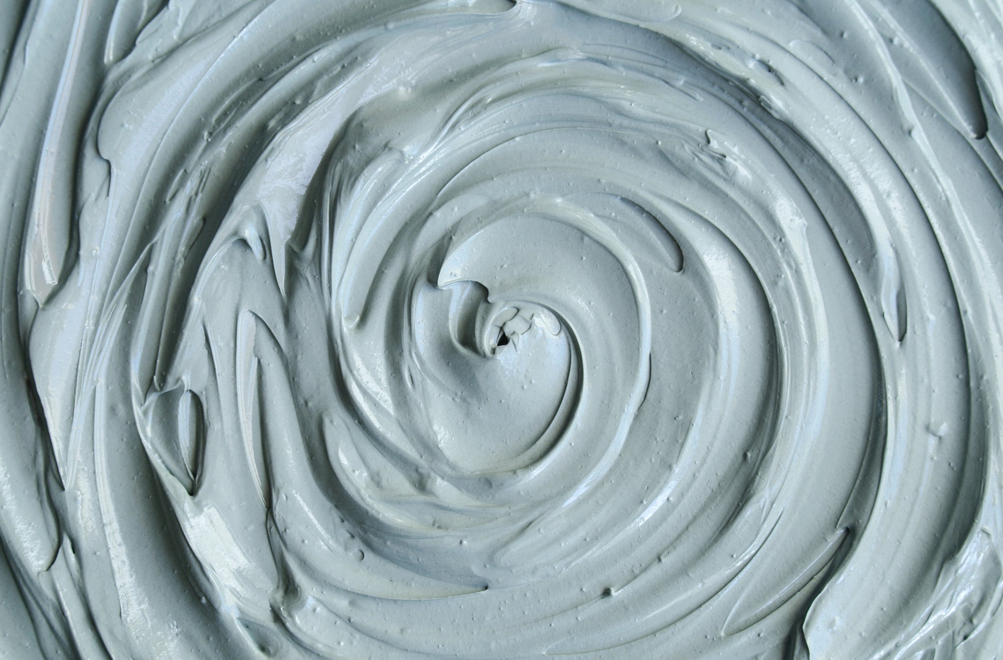 Researchers-analyze-benefits-of-clay-in-cosmetic-compositions.jpg