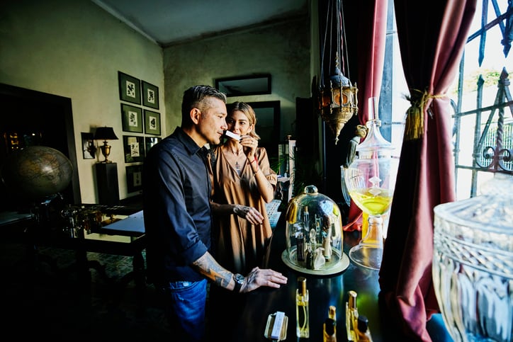 Fragrance power: Can gender or culture create nuances on scent perception?