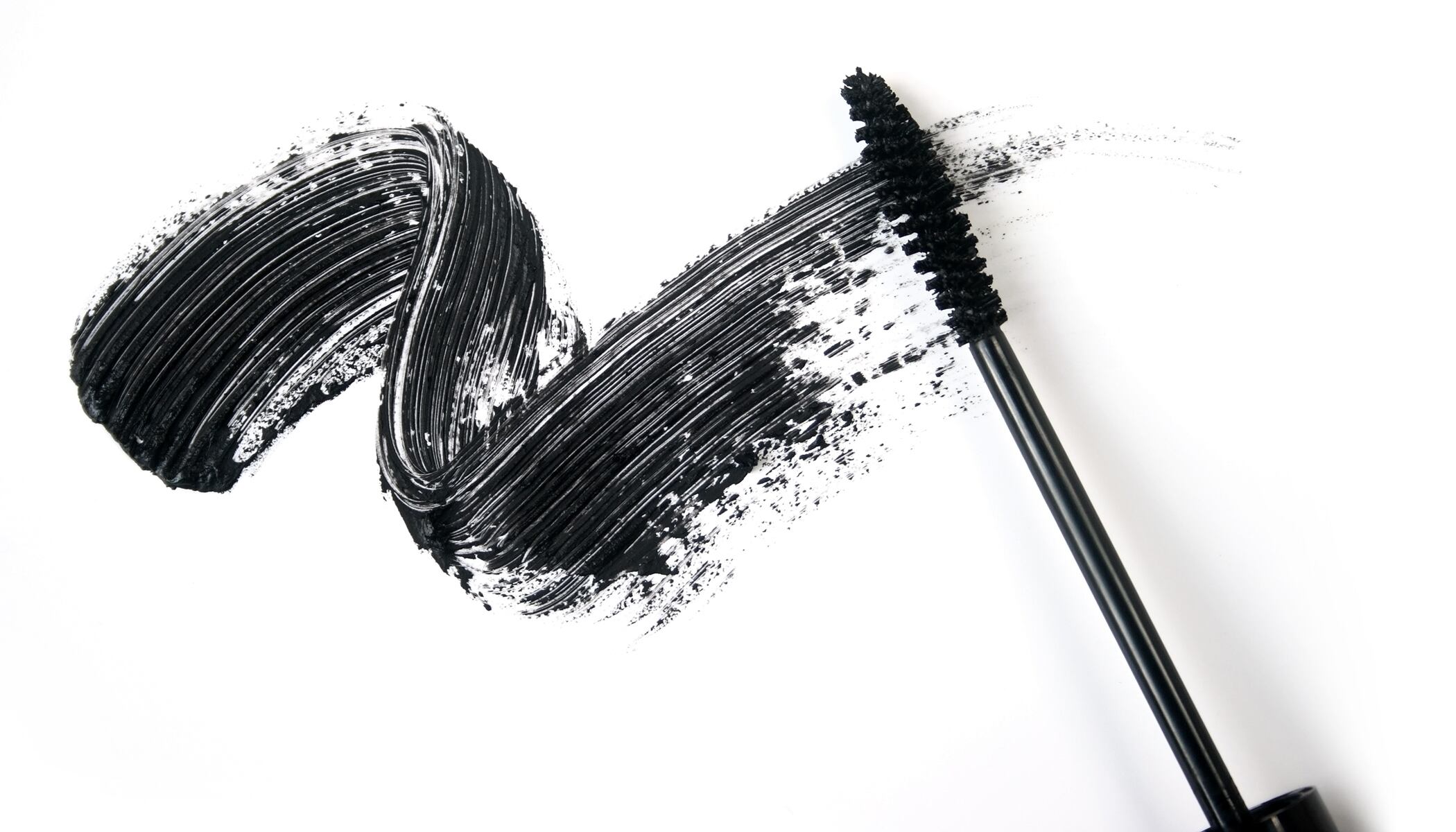 Indie clean beauty brand LAMIK Beauty continues expansion backed by GlossPitch competition win