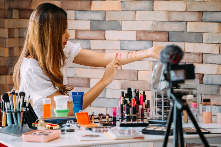indiebeauty_vlog_branding_products_cosmetisc_beauty.jpg