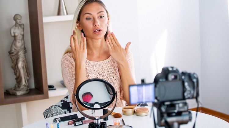Hands Off: the future of beauty retail and product sampling is already here