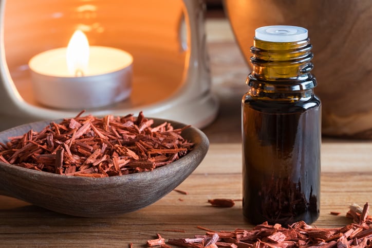 Sandalwood shows promise as blue light, pollution protection ingredient - Study