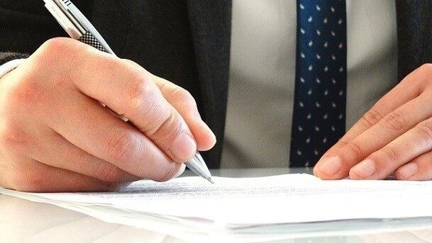 FDA-to-launch-survey-on-allergens-from-cosmetics.jpg