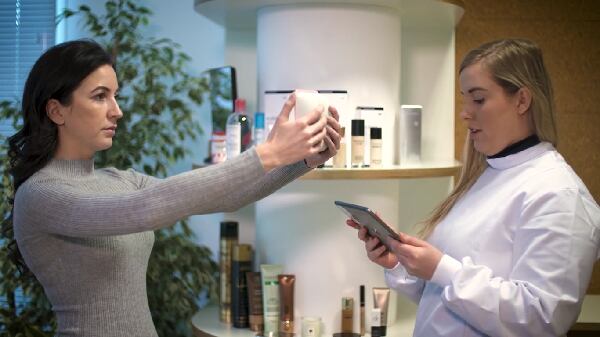 New app technology measures skin ‘shininess’