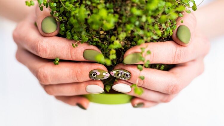 Innovations in Color Cosmetics: 2021 made makeup more sustainable