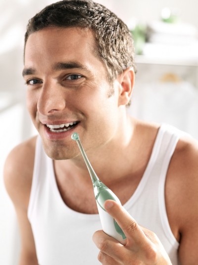 Philips launches electronic flossing device