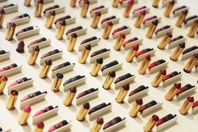 Aptar showcases Reboul beauty packaging tech for refillable lipstick at Luxe Pack New York 2019