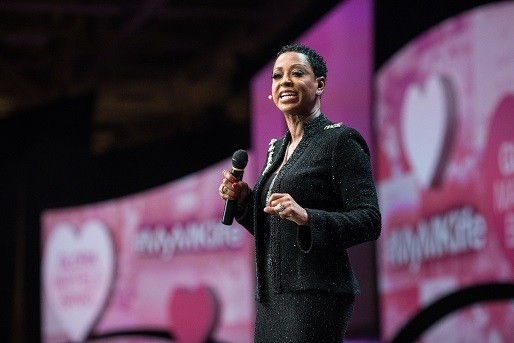 Gloria Mayfield Banks, Independent Elite Executive National Sales Director at Mary Kay (image courtesy of Mary Kay)