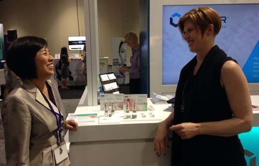Feifei Lin, of Dow Corning (left), in conversation with Cosmetics Design reporter Deanna Utroske at the 2015 SCC Suppliers Day event.