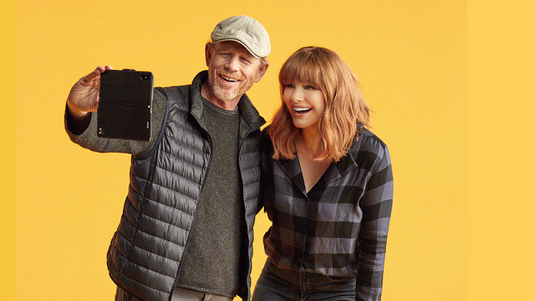 Ron and Bryce Dallas Howard (CNW Group/Dove Men+Care)