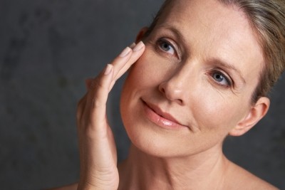 See a compellation of CosmeticsDesign articles on naturally-derived cosmetic ingredients with anti-wrinkle and anti-aging potential. © Getty Images - PeopleImages